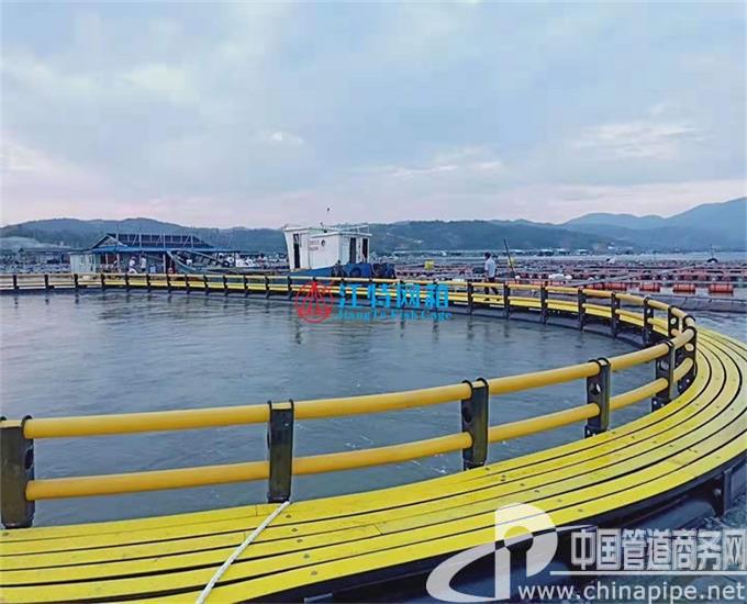 深?？癸L(fēng)浪海上娛樂(lè)設(shè)備